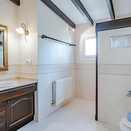 Tara By Interhome Jávea